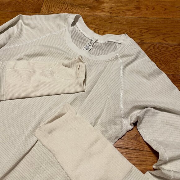 EUC Lululemon Swiftly Tech Long Sleeve Shirt 2.0 Waist Race Sz 4 White - Picture 2 of 3